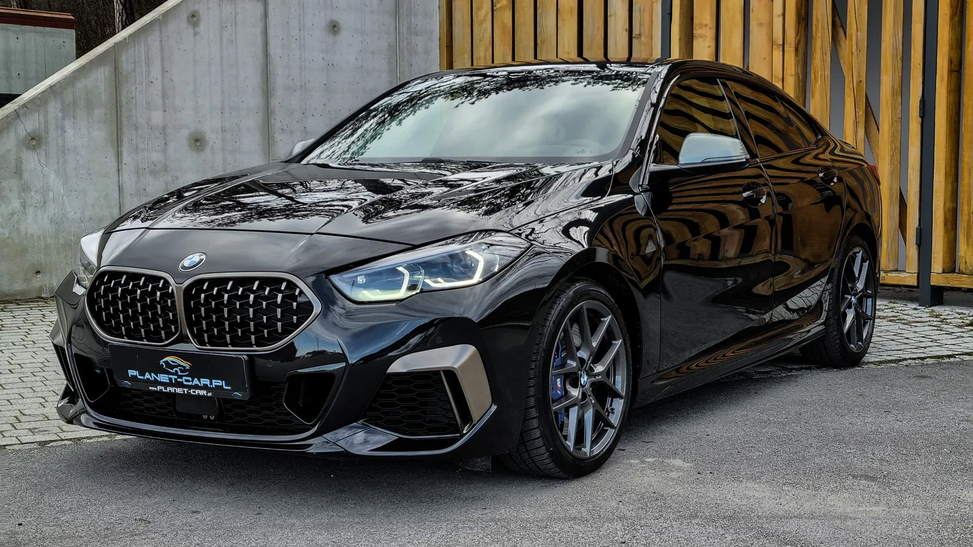 BMW Seria 2 M235i XDrive 2021 - PlanetCar